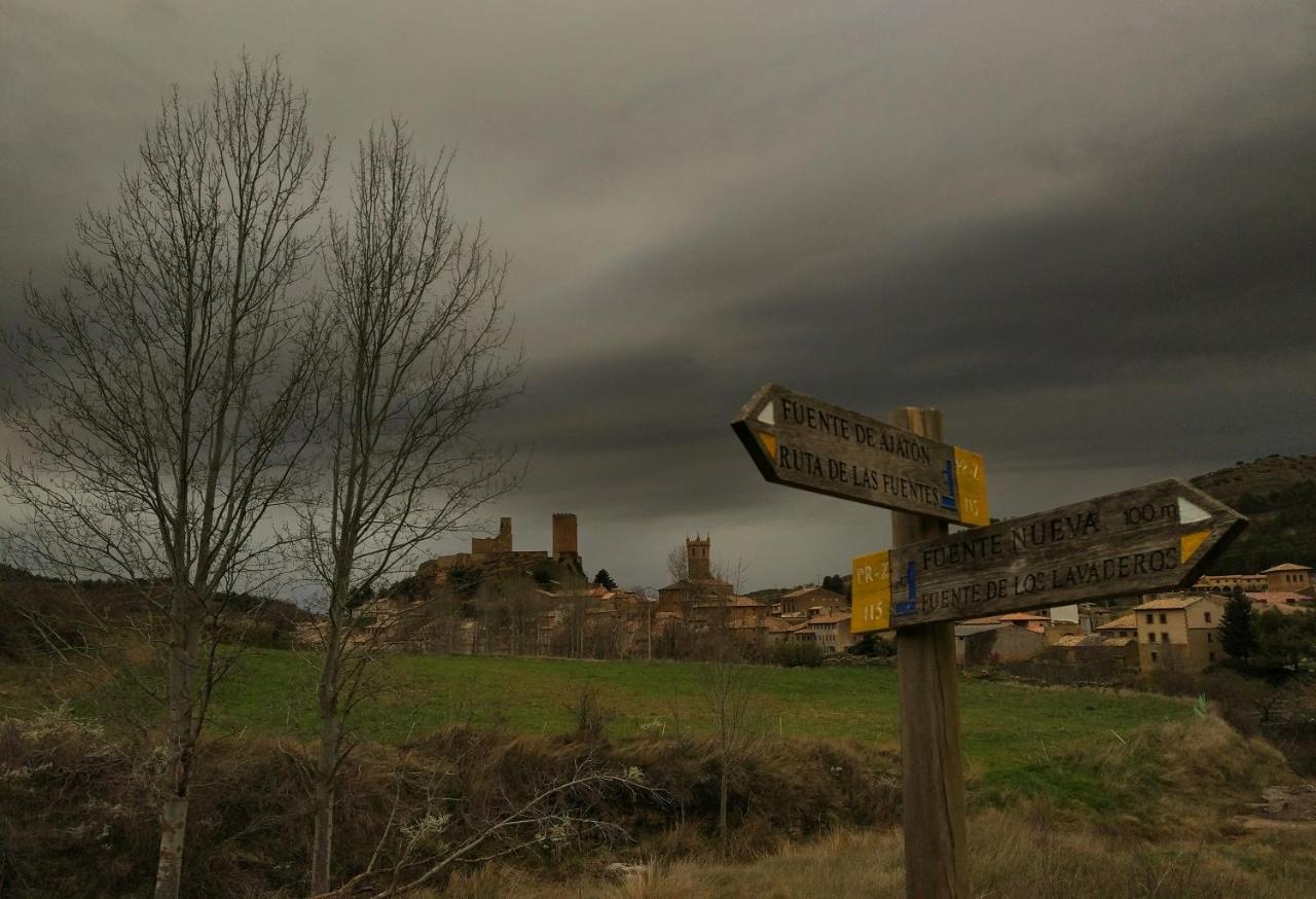 Posada De Uncastillo Екстериор снимка