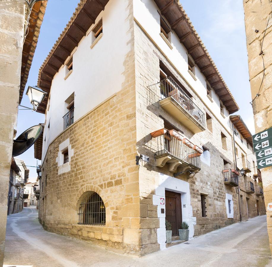 Posada De Uncastillo Екстериор снимка