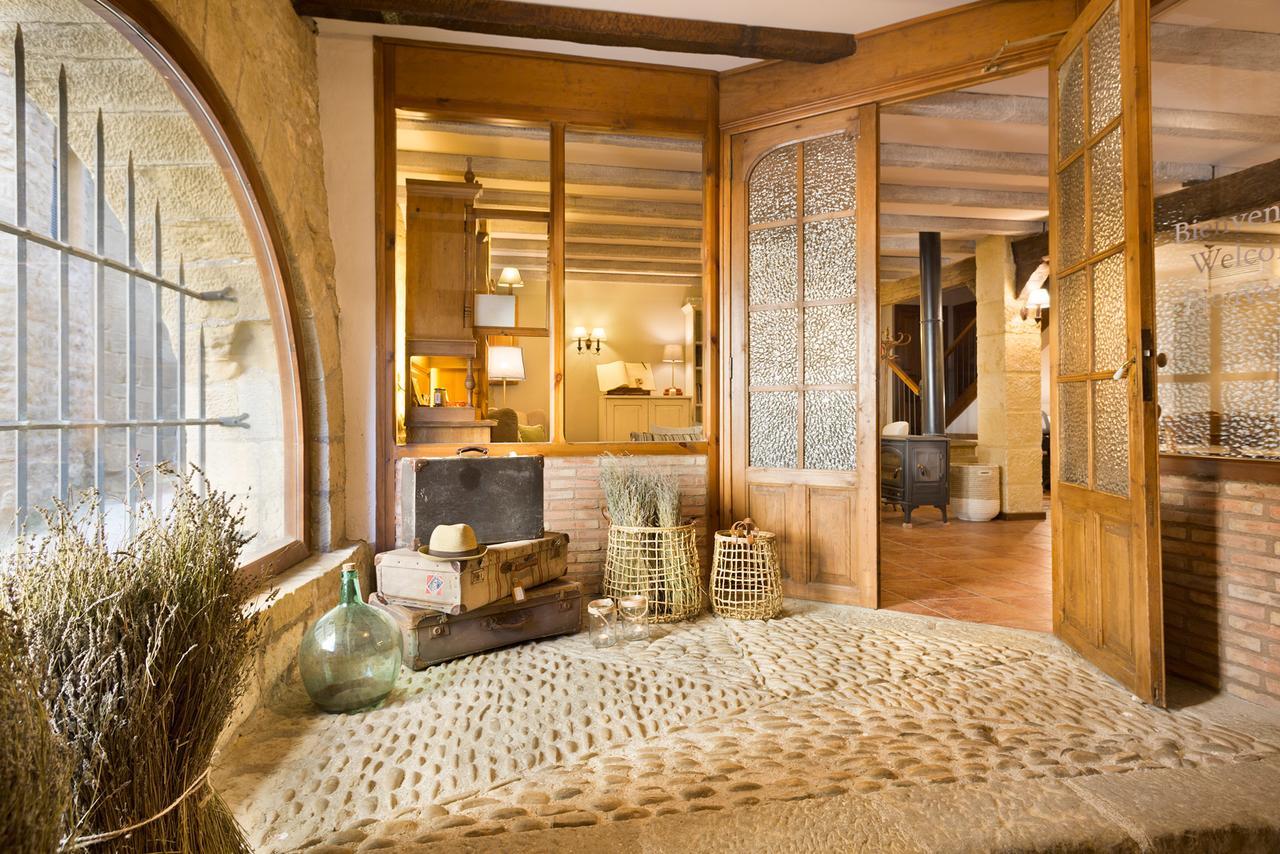 Posada De Uncastillo Екстериор снимка